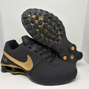 Men’s Nike Shox - Black and Gold